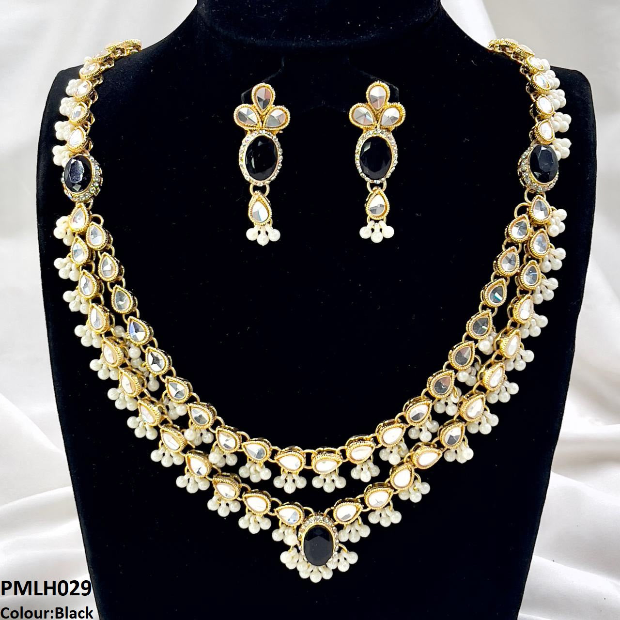 Oval/Tear Pearl Drop Necklace Set