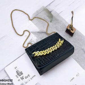 Acrylic Buckle Chain Hand Bag