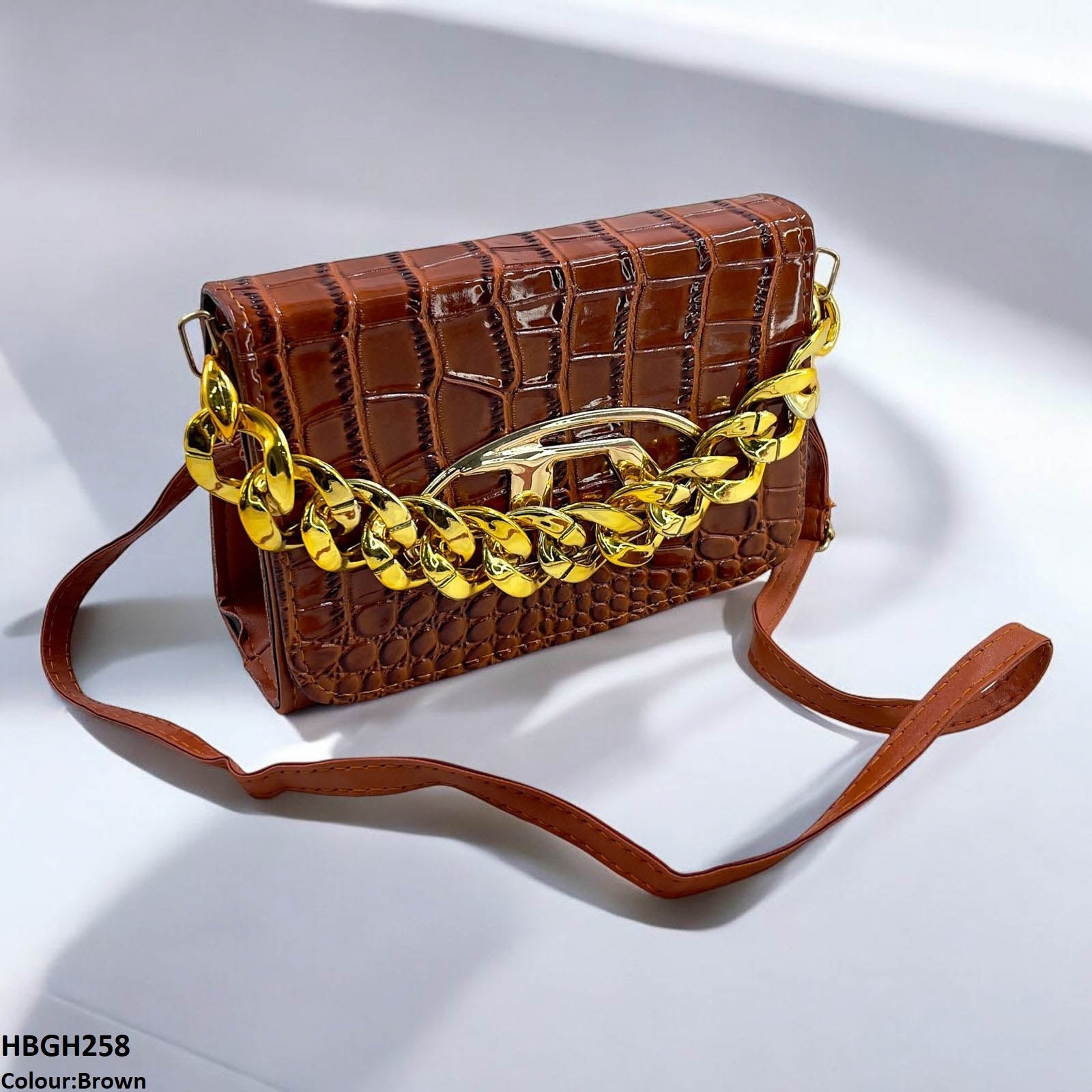 Chain Oval Batch Hand Bag