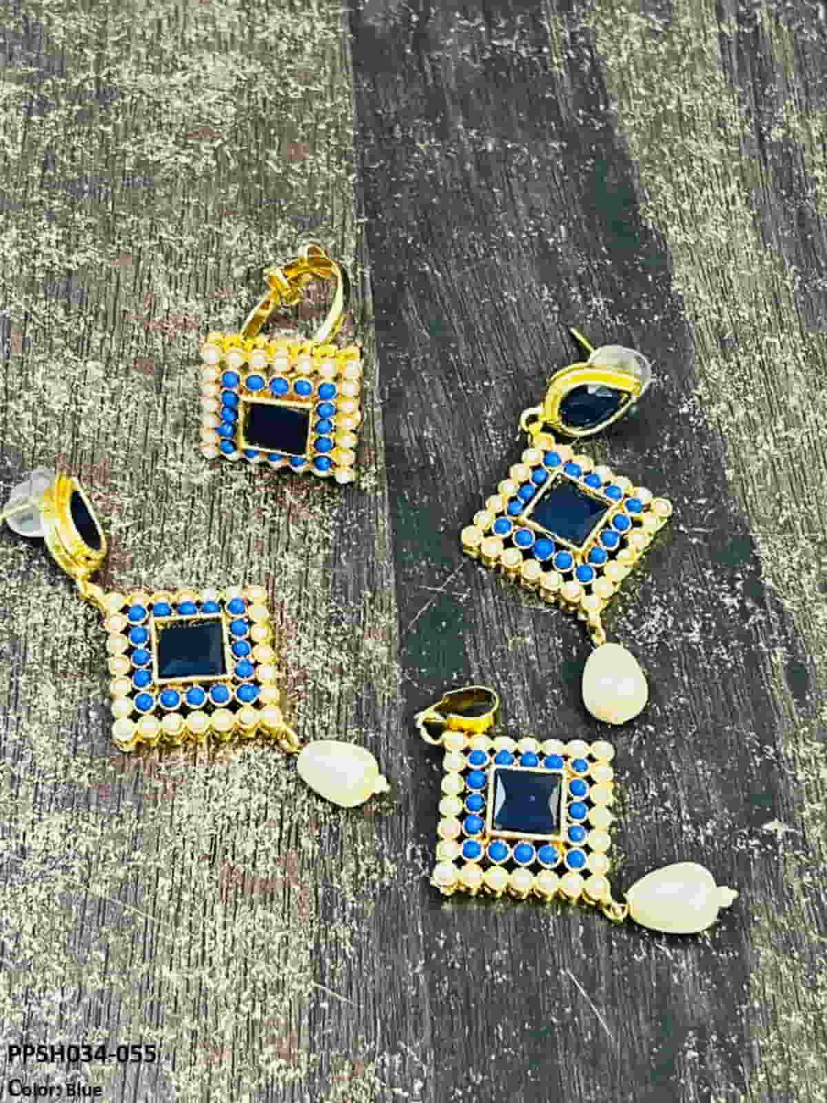 Square Pendant Set