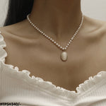 Oval/Pearl Pendant